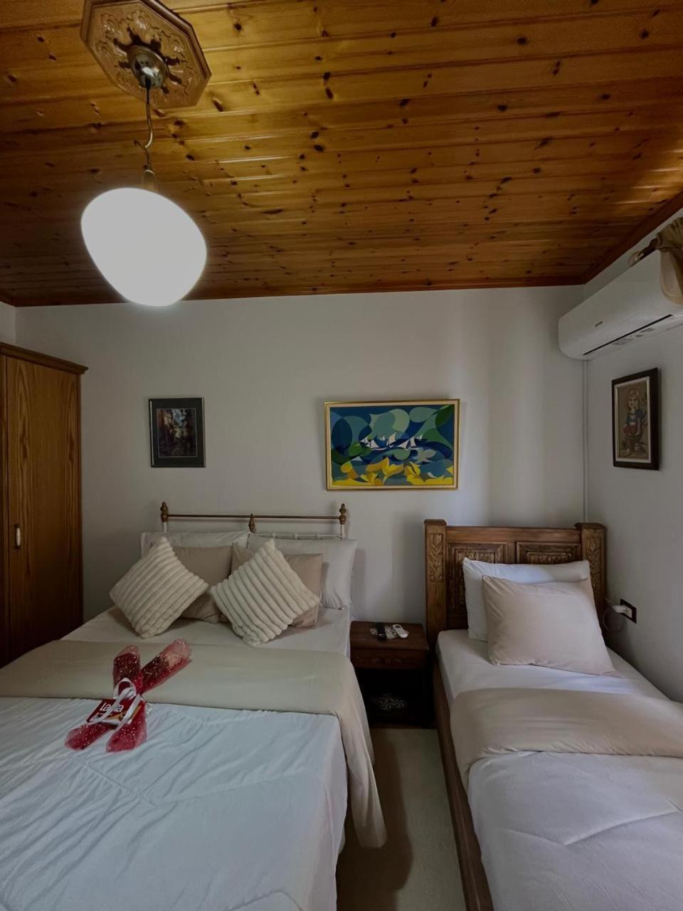 Andria'S Apartment Gjirokaster Luaran gambar